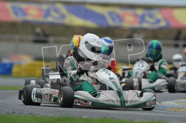 images/stories/champions-2010/mathieu-dyrbusz_mini.jpg#joomlaImage://local-images/stories/champions-2010/mathieu-dyrbusz_mini.jpg?width=639&height=422